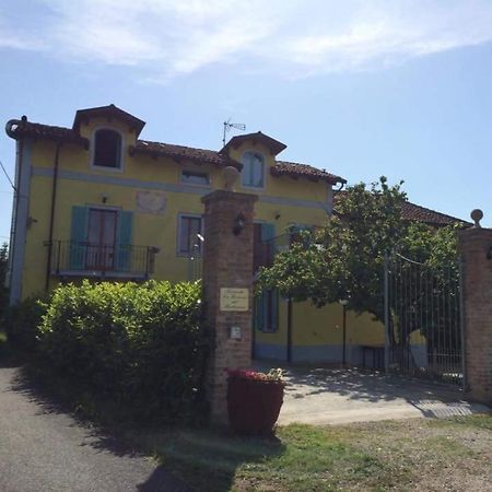 La Terrazza Del Barbaresco Bed & Breakfast Neviglie Exterior foto