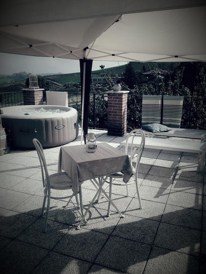 La Terrazza Del Barbaresco Bed & Breakfast Neviglie Exterior foto